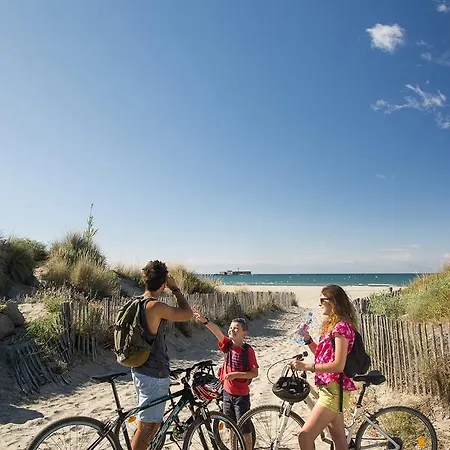 Les Andalouses 펜션 아그