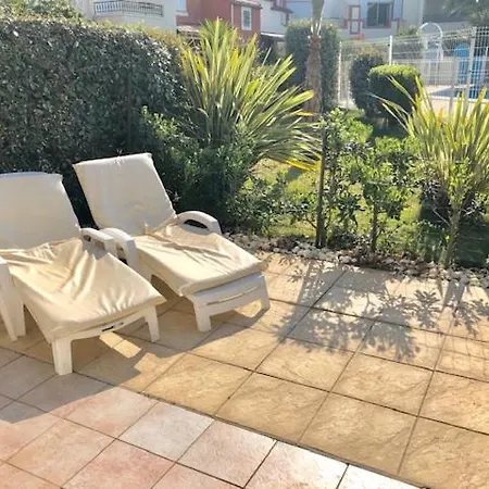 Les Andalouses 아그